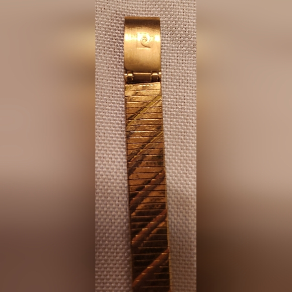 Like New 1990s Pierre Cardin Gold Watch with black watch face - Picture 5 of 13